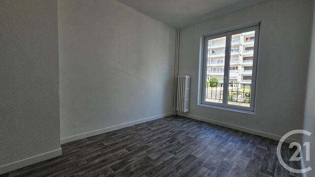 Appartement F5 à louer - 5 pièces - 80.59 m2 - METZ - 57 - LORRAINE - Century 21 Immo Val