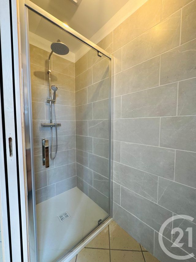 Appartement F2 à louer - 2 pièces - 48.54 m2 - ST JULIEN LES METZ - 57 - LORRAINE - Century 21 Immo Val