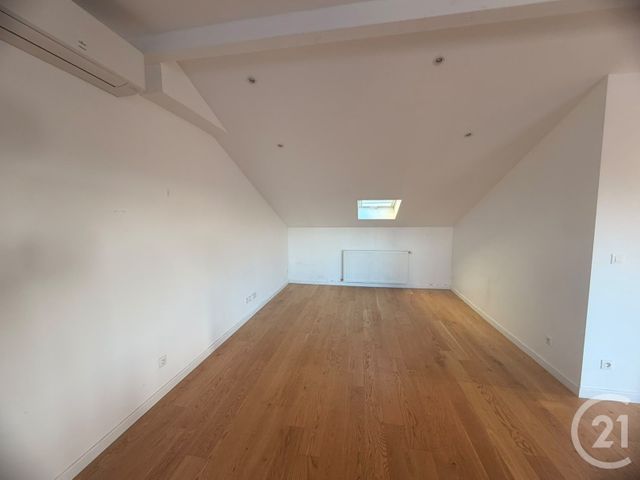 Appartement 3 pieces avec 2 chambres à louer - 3 pièces - 63.7 m2 - MONTIGNY LES METZ - 57 - LORRAINE - Century 21 Immo Val