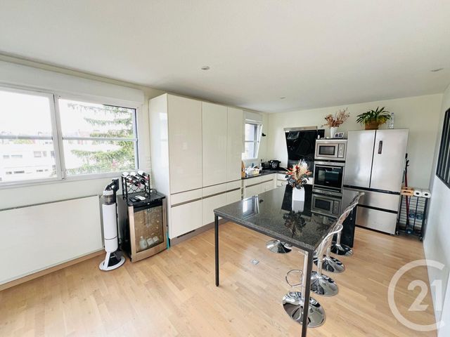 Appartement F5 à louer - 5 pièces - 99.18 m2 - METZ - 57 - LORRAINE - Century 21 Immo Val