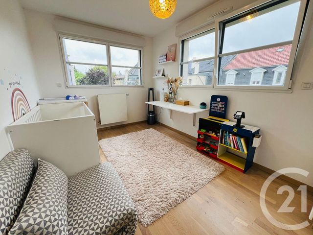 Appartement F5 à louer - 5 pièces - 99.18 m2 - METZ - 57 - LORRAINE - Century 21 Immo Val