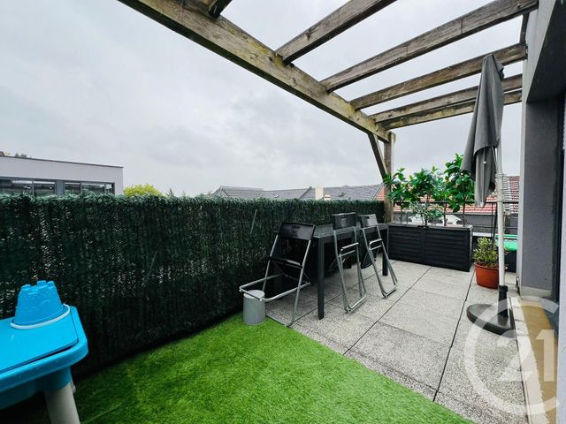 Appartement F5 à louer - 5 pièces - 99.18 m2 - METZ - 57 - LORRAINE - Century 21 Immo Val