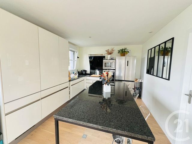 Appartement F5 à louer - 5 pièces - 99.18 m2 - METZ - 57 - LORRAINE - Century 21 Immo Val