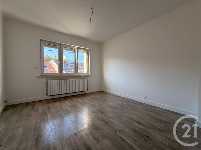 Appartement F4 à louer - 4 pièces - 81.05 m2 - ANCY DORNOT - 57 - LORRAINE - Century 21 Immo Val