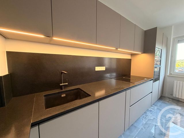 Appartement F4 à louer - 4 pièces - 81.05 m2 - ANCY DORNOT - 57 - LORRAINE - Century 21 Immo Val