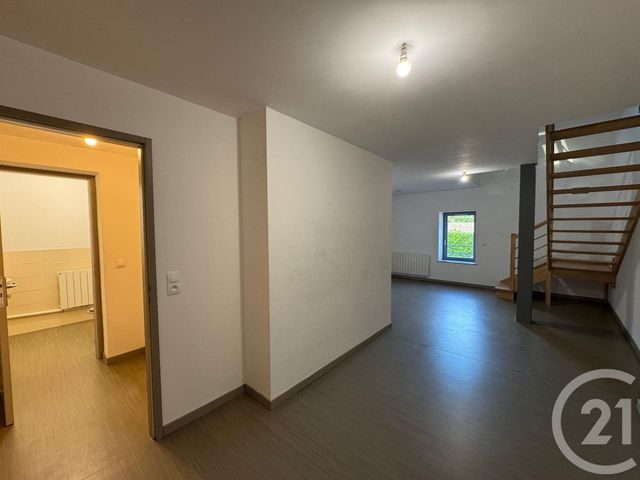 Appartement F2 à louer - 2 pièces - 64.52 m2 - CHARLY ORADOUR - 57 - LORRAINE - Century 21 Immo Val