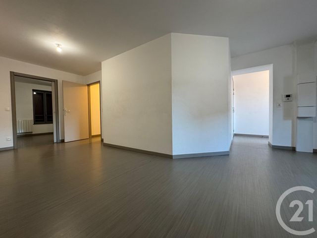 Appartement F2 à louer - 2 pièces - 64.52 m2 - CHARLY ORADOUR - 57 - LORRAINE - Century 21 Immo Val