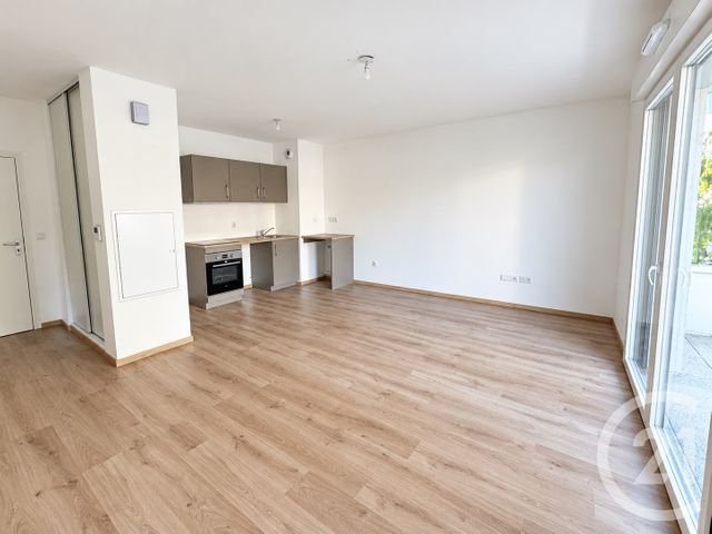 Appartement 2 pieces à louer - 2 pièces - 46.39 m2 - MONTIGNY LES METZ - 57 - LORRAINE - Century 21 Immo Val