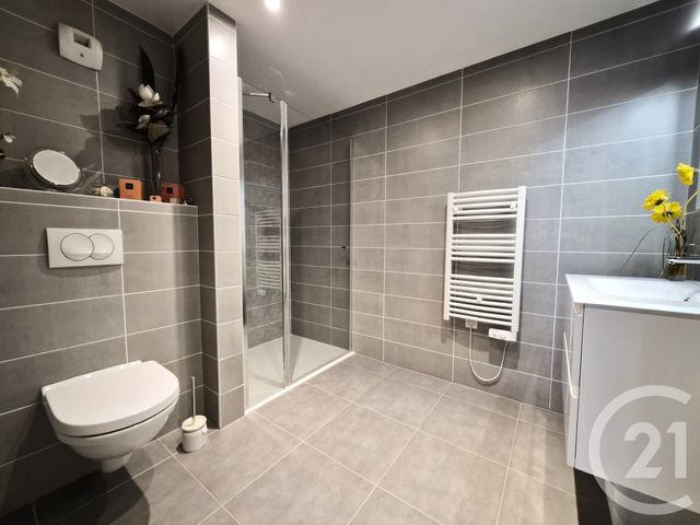 Appartement F5 à vendre - 5 pièces - 115.07 m2 - METZ - 57 - LORRAINE - Century 21 Immo Val