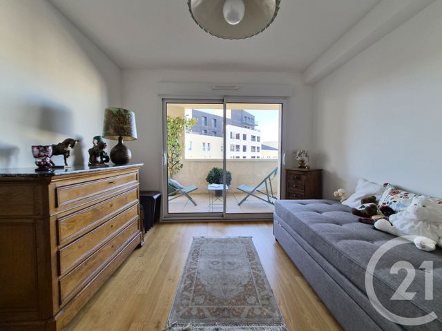 Appartement F5 à vendre - 5 pièces - 115.07 m2 - METZ - 57 - LORRAINE - Century 21 Immo Val