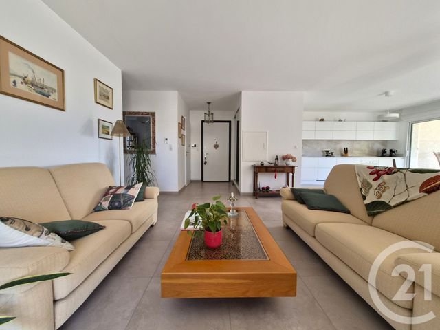Appartement F5 à vendre - 5 pièces - 115.07 m2 - METZ - 57 - LORRAINE - Century 21 Immo Val
