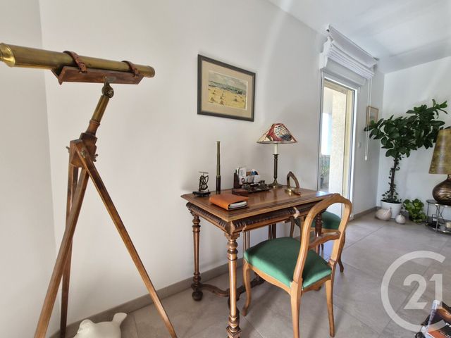 Appartement F5 à vendre - 5 pièces - 115.07 m2 - METZ - 57 - LORRAINE - Century 21 Immo Val