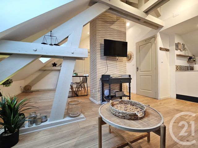 Appartement F3 à louer - 3 pièces - 36.6 m2 - LONGEVILLE LES METZ - 57 - LORRAINE - Century 21 Immo Val