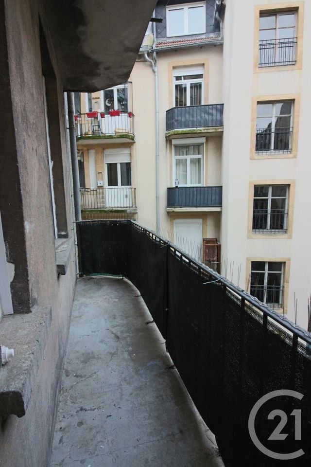 Appartement F3 à louer - 3 pièces - 79.98 m2 - METZ - 57 - LORRAINE - Century 21 Immo Val
