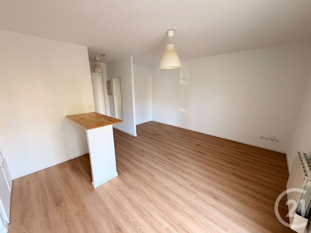 Appartement Studio à louer - 1 pièce - 25.04 m2 - LONGEVILLE LES METZ - 57 - LORRAINE - Century 21 Immo Val