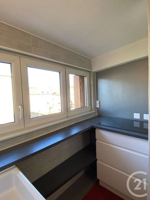 Appartement F1 à louer - 1 pièce - 29.28 m2 - LE BAN ST MARTIN - 57 - LORRAINE - Century 21 Immo Val