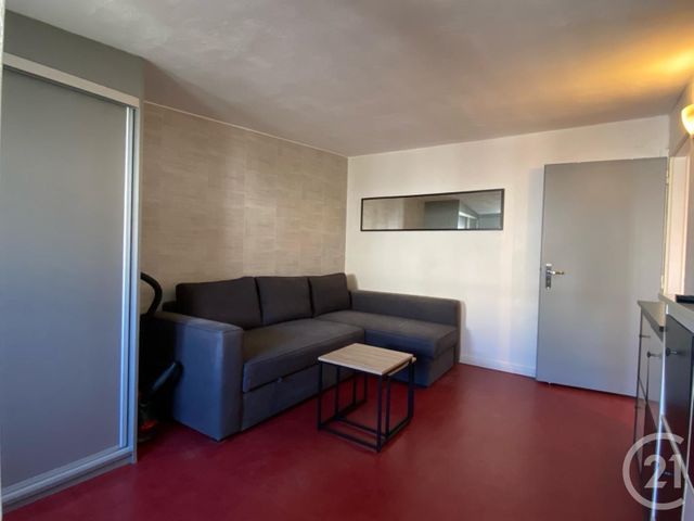 Appartement F1 à louer - 1 pièce - 29.28 m2 - LE BAN ST MARTIN - 57 - LORRAINE - Century 21 Immo Val