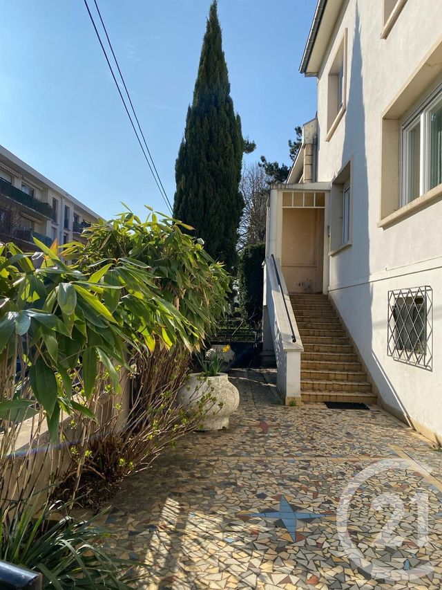 Appartement F1 à louer - 1 pièce - 29.28 m2 - LE BAN ST MARTIN - 57 - LORRAINE - Century 21 Immo Val