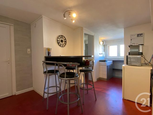 Appartement F1 à louer - 1 pièce - 29.28 m2 - LE BAN ST MARTIN - 57 - LORRAINE - Century 21 Immo Val