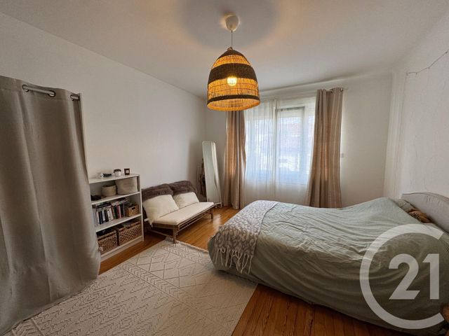 Appartement F3 à louer - 3 pièces - 78.49 m2 - LE BAN ST MARTIN - 57 - LORRAINE - Century 21 Immo Val