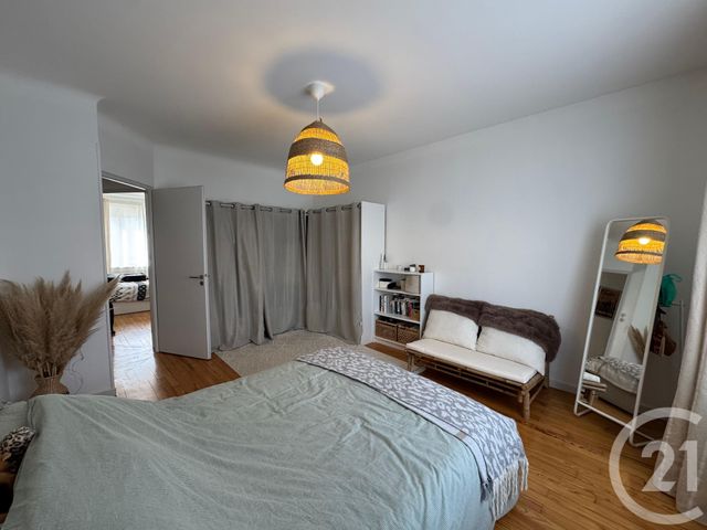 Appartement F3 à louer - 3 pièces - 78.49 m2 - LE BAN ST MARTIN - 57 - LORRAINE - Century 21 Immo Val