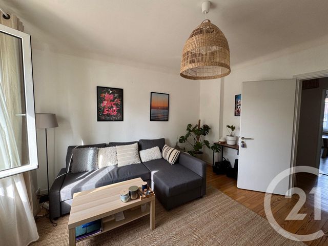 Appartement F3 à louer - 3 pièces - 78.49 m2 - LE BAN ST MARTIN - 57 - LORRAINE - Century 21 Immo Val