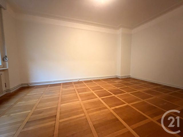 Appartement F5 à louer - 5 pièces - 134.58 m2 - METZ - 57 - LORRAINE - Century 21 Immo Val