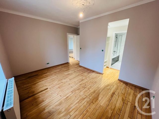 Appartement 4 pieces à louer - 4 pièces - 85.52 m2 - MONTIGNY LES METZ - 57 - LORRAINE - Century 21 Immo Val