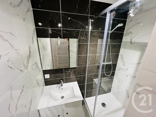 Appartement 4 pieces à louer - 4 pièces - 85.52 m2 - MONTIGNY LES METZ - 57 - LORRAINE - Century 21 Immo Val