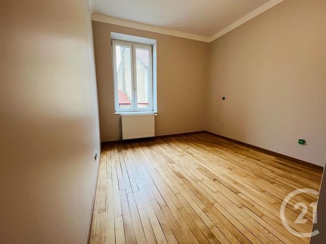 Appartement 4 pieces à louer - 4 pièces - 85.52 m2 - MONTIGNY LES METZ - 57 - LORRAINE - Century 21 Immo Val
