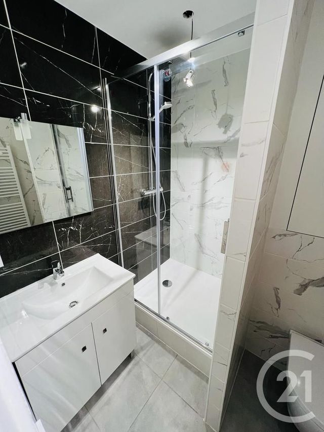 Appartement 4 pieces à louer - 4 pièces - 85.52 m2 - MONTIGNY LES METZ - 57 - LORRAINE - Century 21 Immo Val