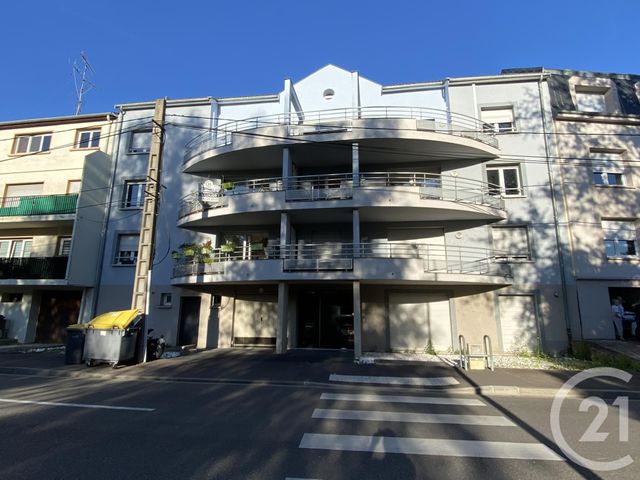Appartement F3 à louer - 3 pièces - 77.0 m2 - METZ - 57 - LORRAINE - Century 21 Immo Val