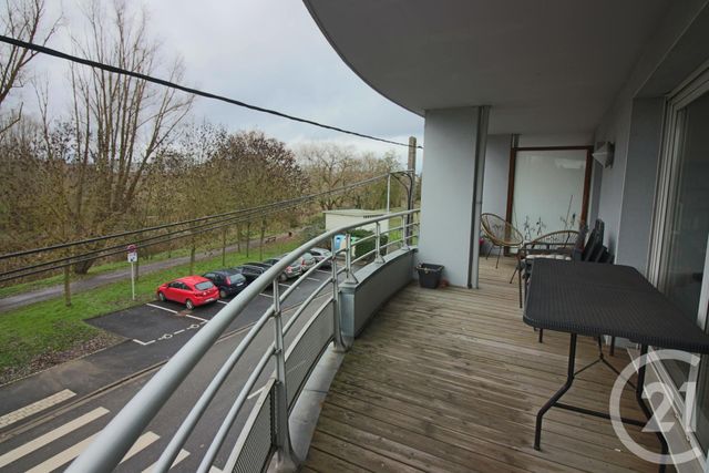Appartement F3 à louer - 3 pièces - 77.0 m2 - METZ - 57 - LORRAINE - Century 21 Immo Val