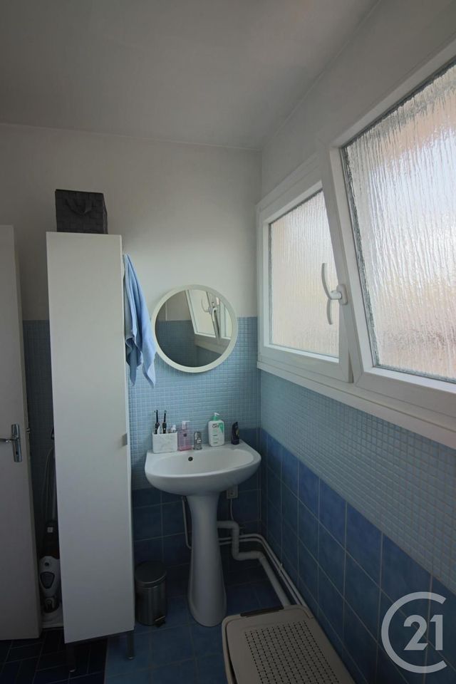 Appartement F3 à louer - 3 pièces - 65.91 m2 - METZ - 57 - LORRAINE - Century 21 Immo Val